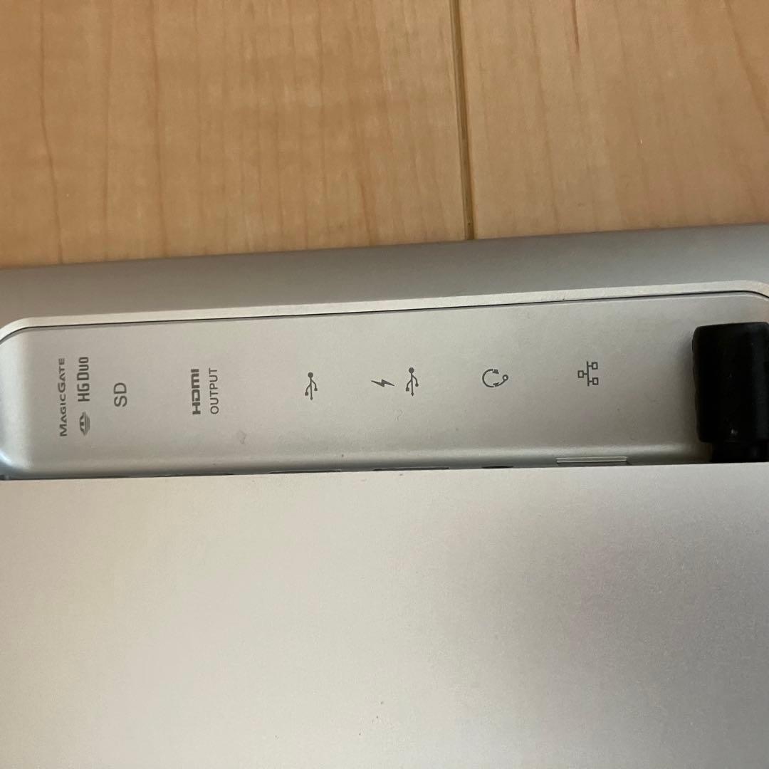 ジャンク SONY VAIO TAP 21 SVT212A14N 部品取り用