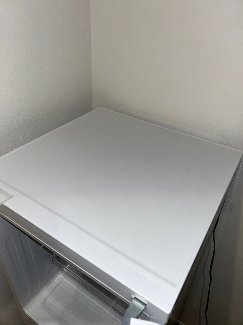 【送料込】ハイセンス2ドア冷凍冷蔵庫 HR-G13B-W134L 取説•保証書付