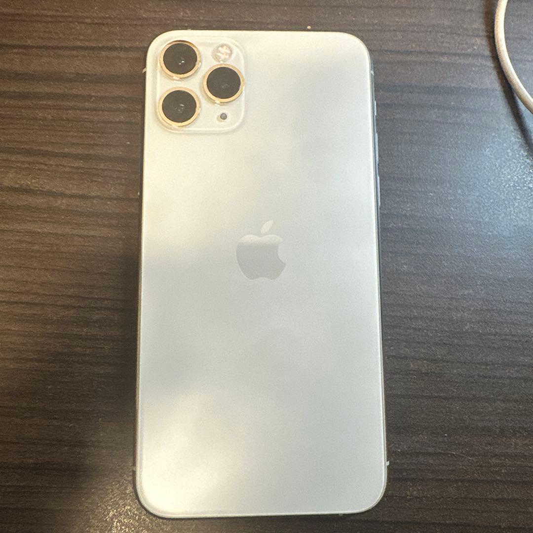 Apple iPhone 11 Pro シルバー　ジャンク品