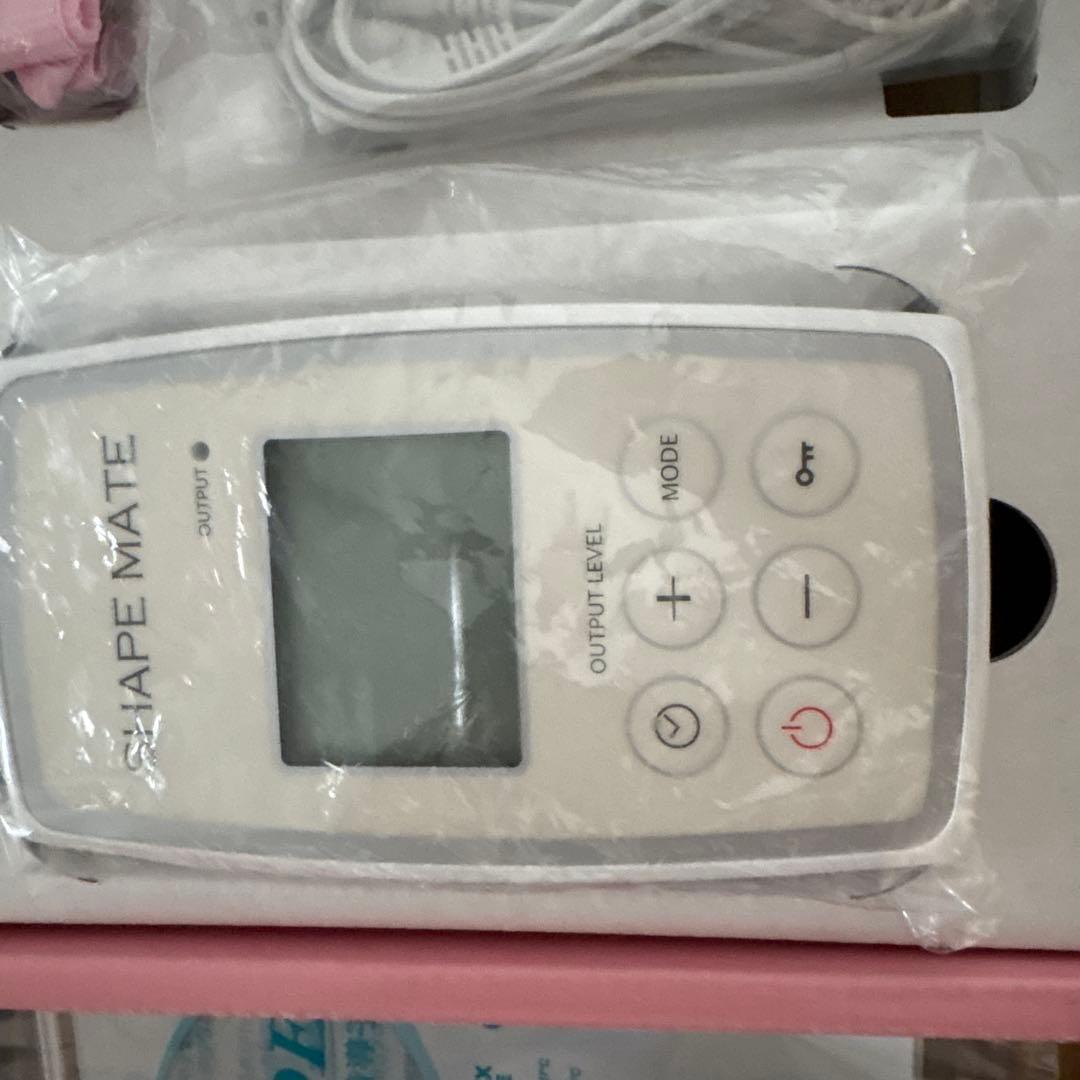 シェイプメイト EMS 複合高周波・新品交換用粘着パッド2組（4枚入り×2）付き