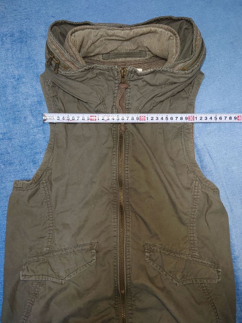 ゴア　GOA ベスト　グレー フード付き