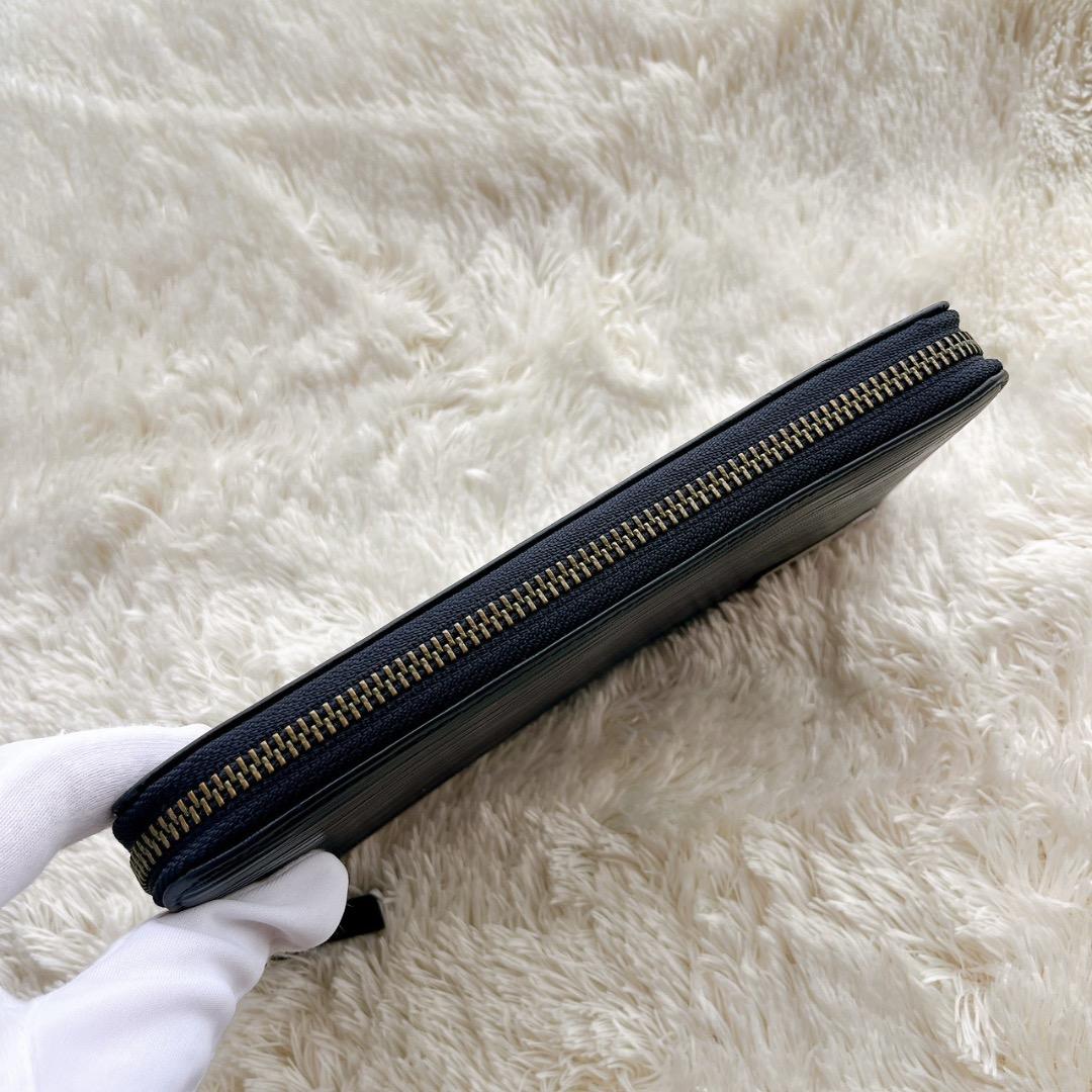 CK  （カルバンクライン） 長財布 ネイビー 型押し