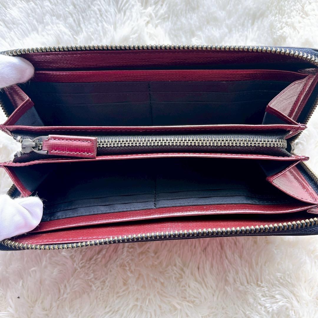 CK  （カルバンクライン） 長財布 ネイビー 型押し