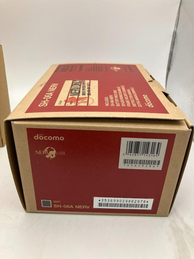 【激レア】 SH-06A NERV　エヴァンゲリオン　携帯電話 本体　ガラケー