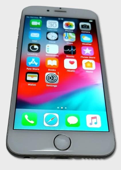 docomo iPhone 6 Silver - 極上状態 99% バッテリー