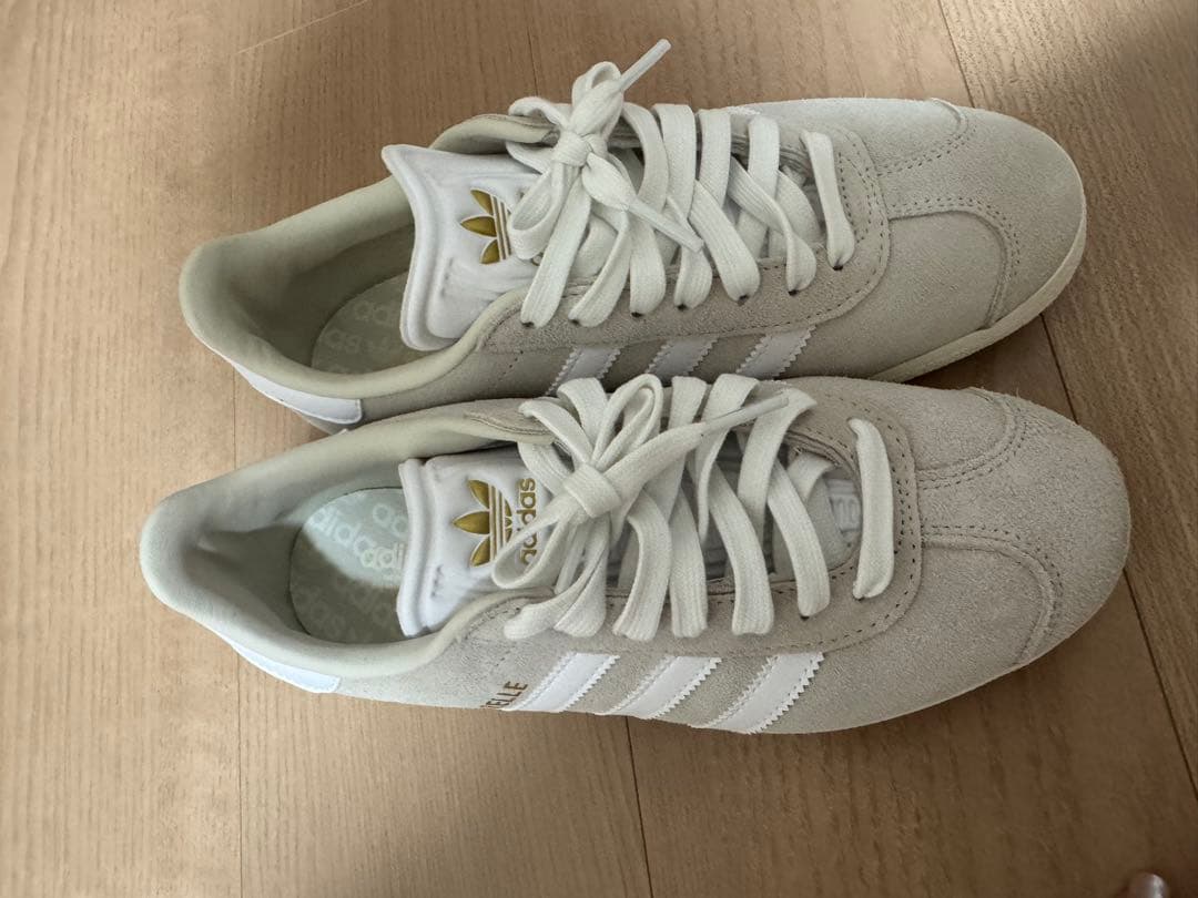 ★美品★adidas レディースゴルフシューズ 23cm