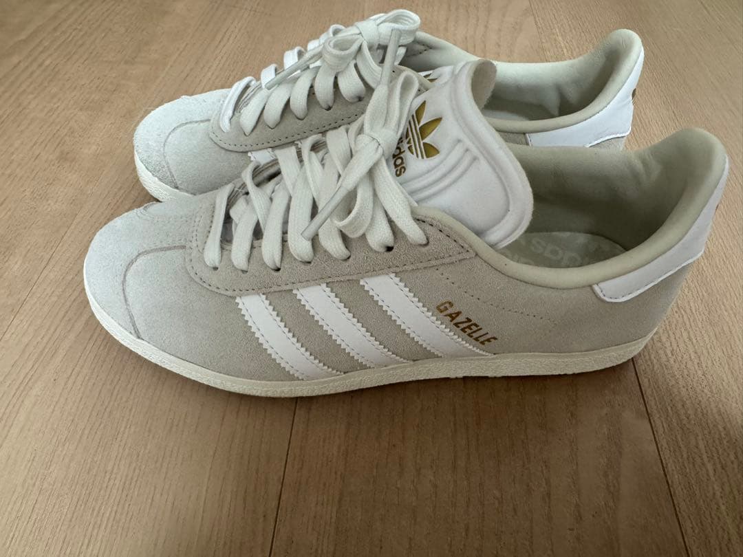 ★美品★adidas レディースゴルフシューズ 23cm