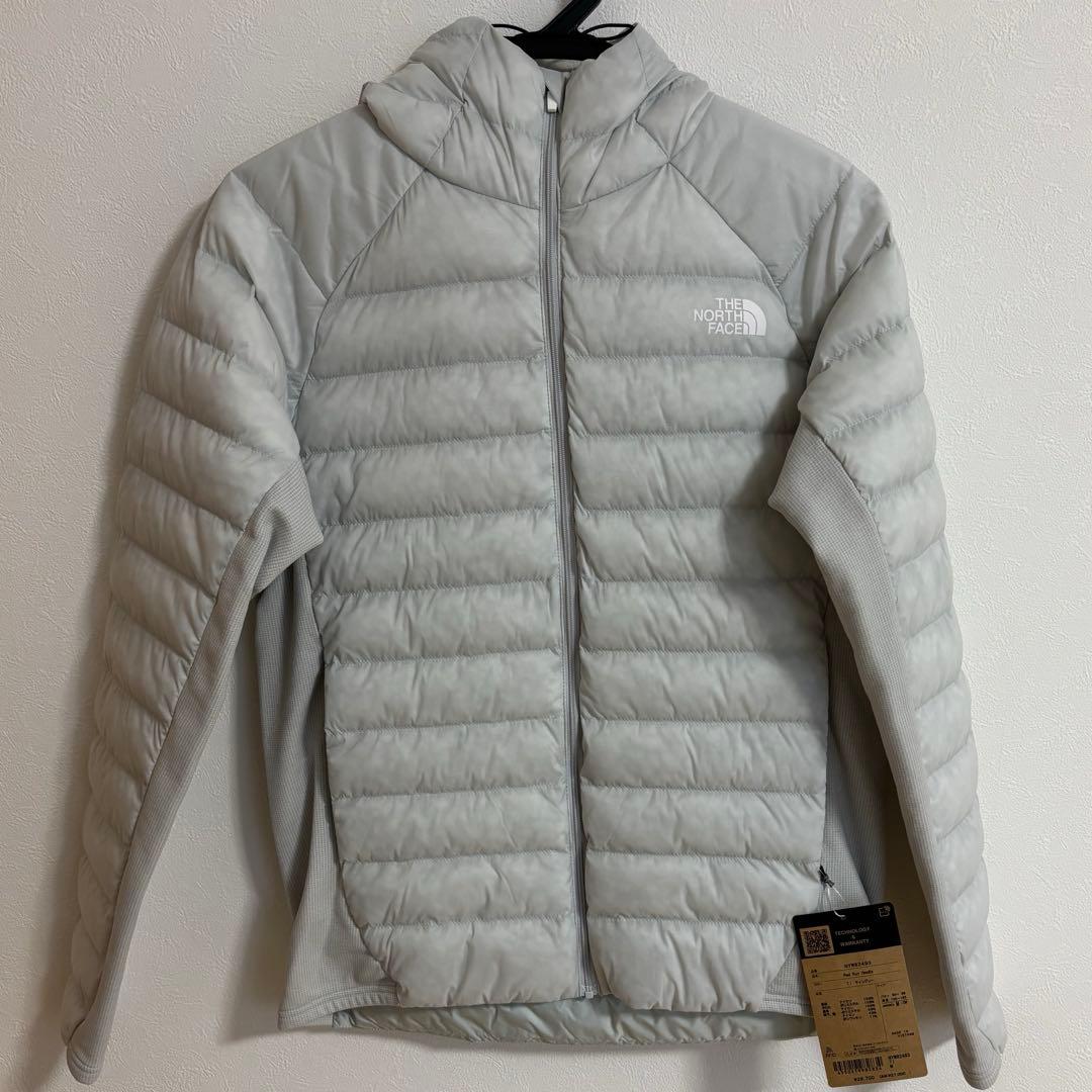 ★889★ THE NORTH FACE RED RUN HOODIE M