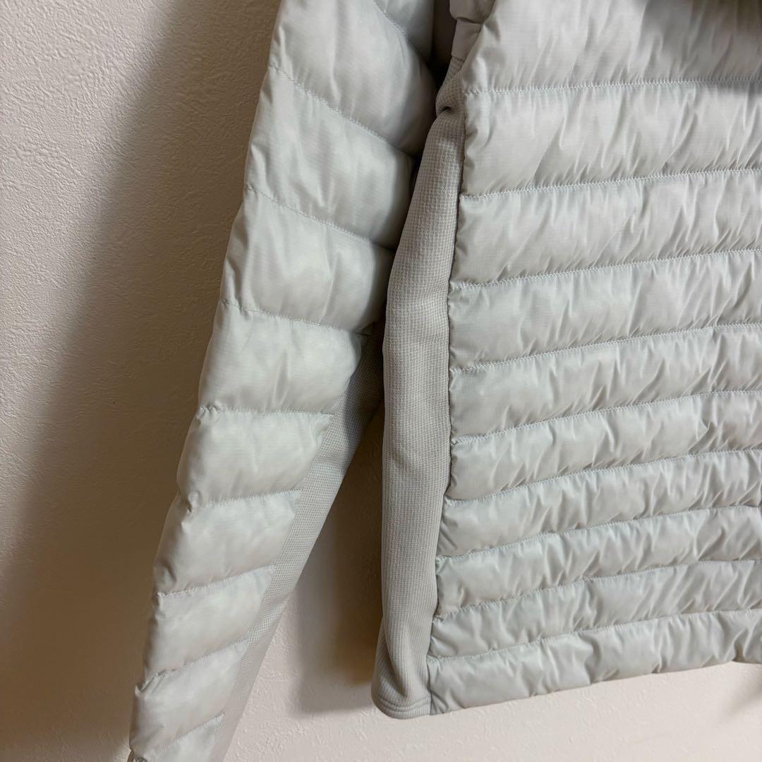 ★889★ THE NORTH FACE RED RUN HOODIE M