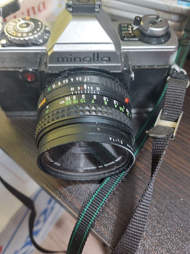 【タイムセール実施中！！】古いフィルムカメラ