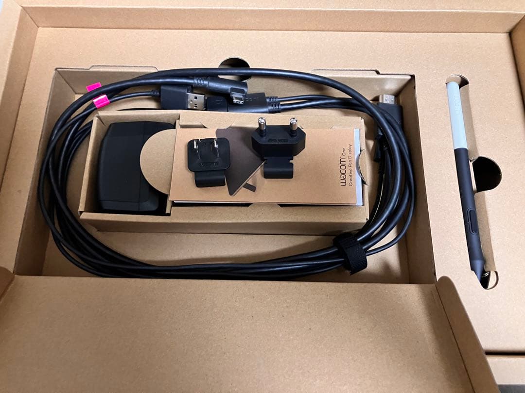 Wacom One デジタルペンタブレット 本体