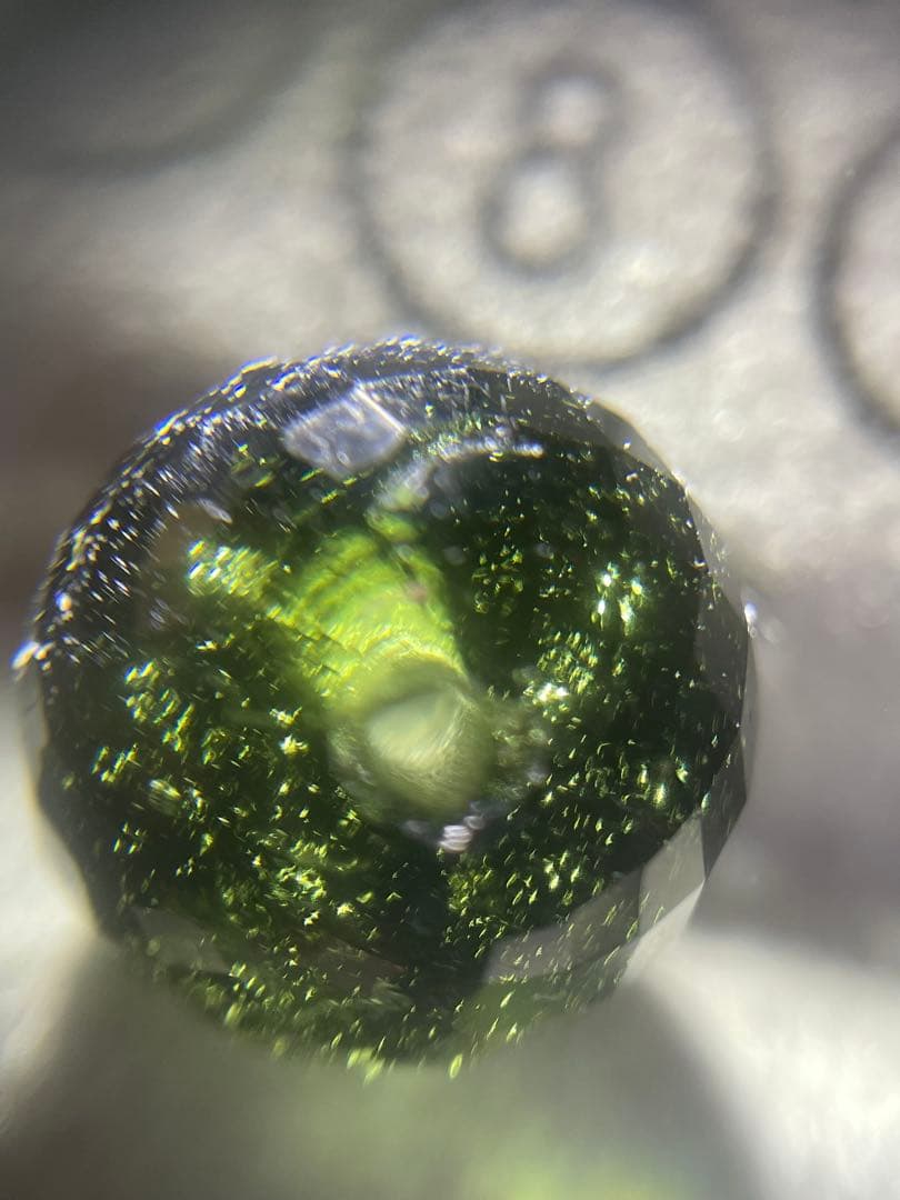 オ*ユ様 激レア　モルダバイト