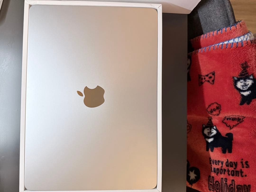 Apple MacBook Air 13インチ M3