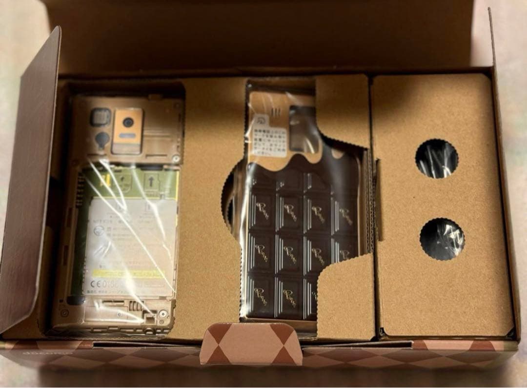 【コレクター向き】Q-pot. Phone SH-04D 新品未使用