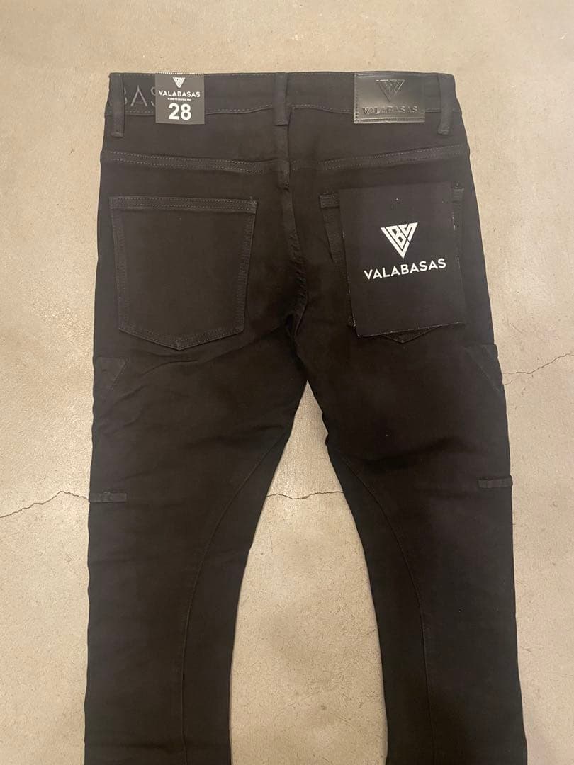 バラバサス新品valabasasブラックサイドロゴスキニーフレアデニム 28