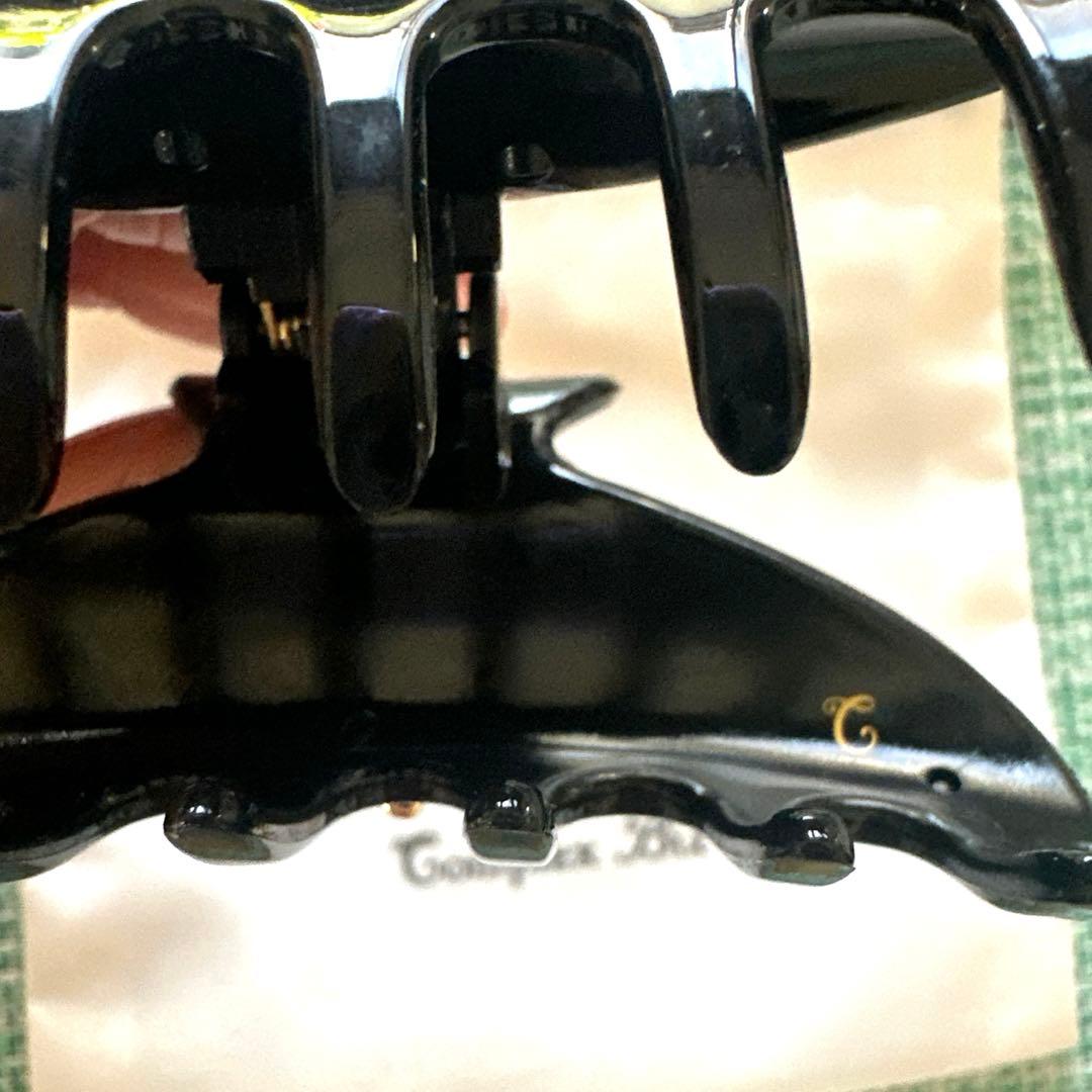 コンプレックスヴィズヘアクリップ