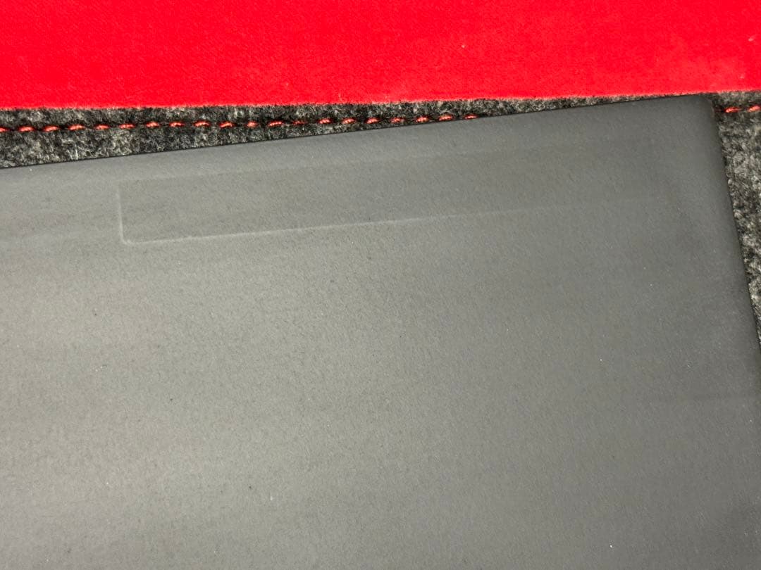 Lenovo Thinkvision M14 モバイルモニター