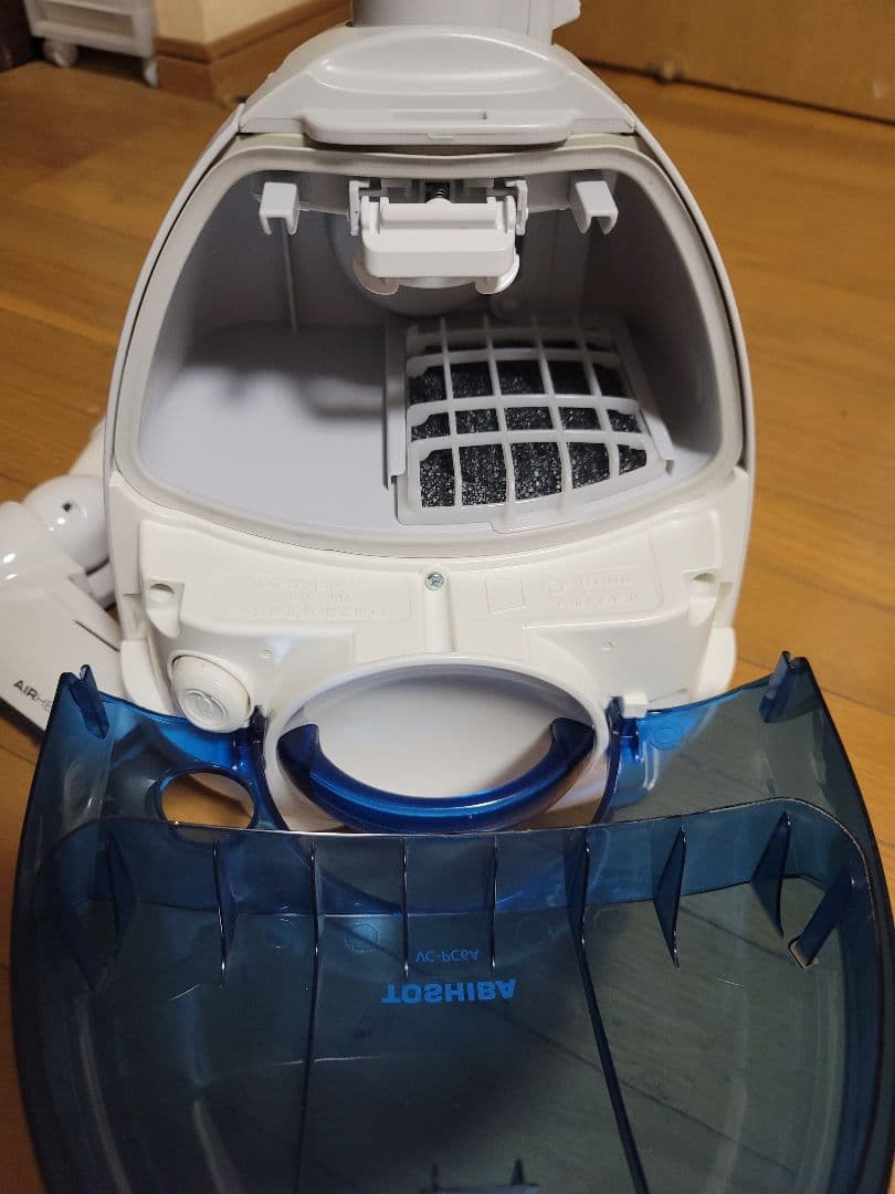 TOSHIBA キャニスター掃除機　VC-PC6A