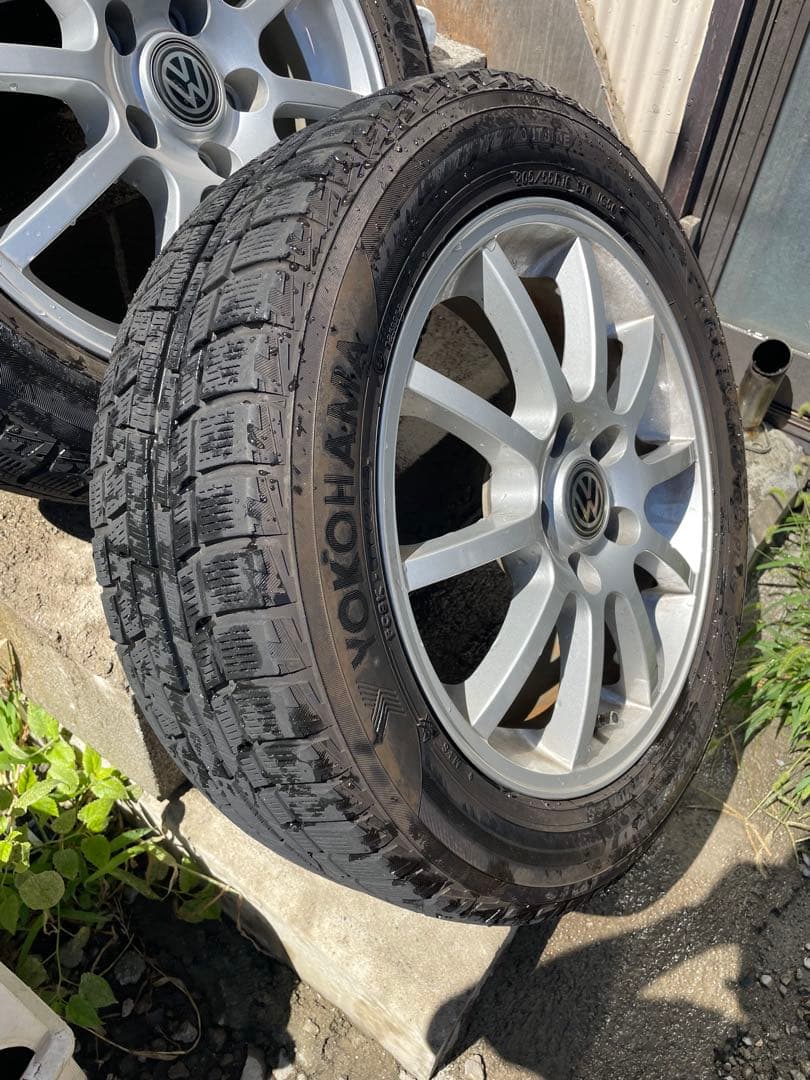 値下げ中‼️Volkswagen 16インチアルミ　 Yokohamaタイヤ付き