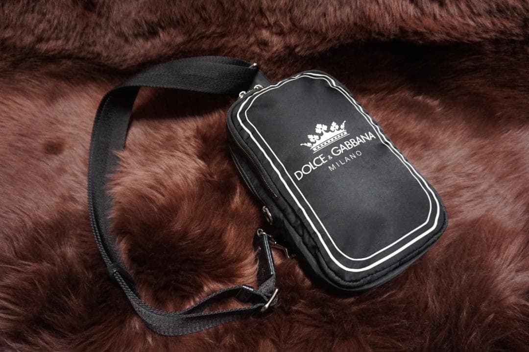 ドルチェ&ガッバーナ ドルガバ 王冠 クラウン 軽量ナイロン ボディバック