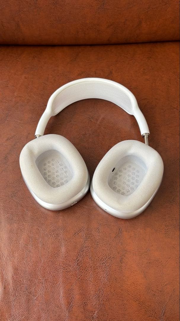 【値下げ・ほぼ未使用】AirPods Max シルバー