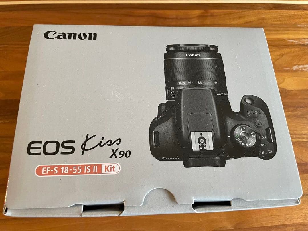 【新品】Canon EOS Kiss X90 一眼レフカメラ 本体＋付属品セット