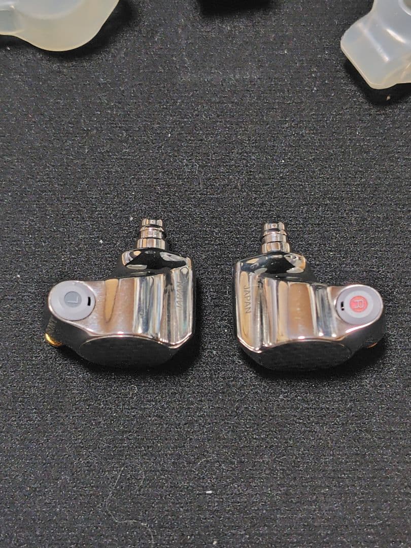 ★ソニー3年ワイド保証書付,美品★ SONY IER-Z1R