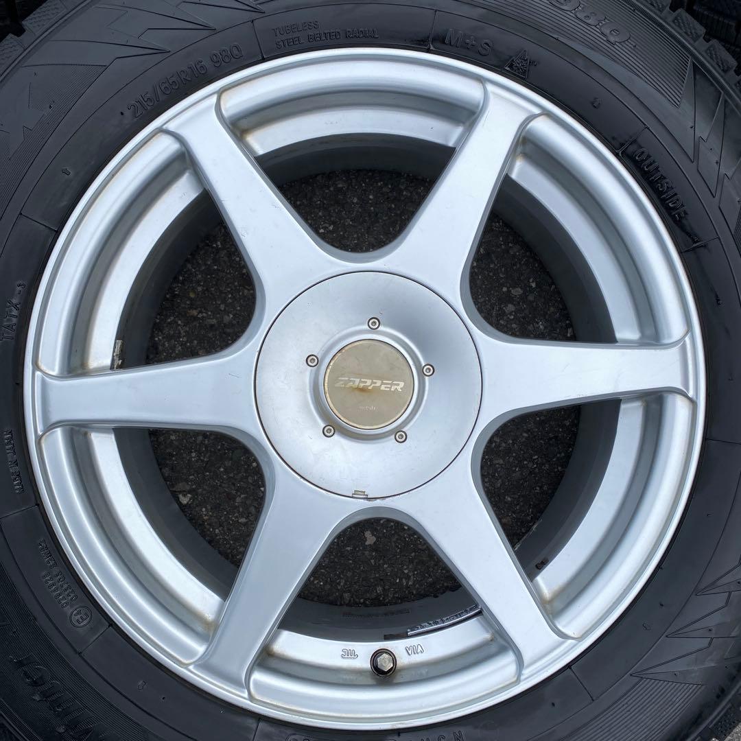 中古バリ溝トーヨースタッドレスセット215/65R16 30系アルファード等