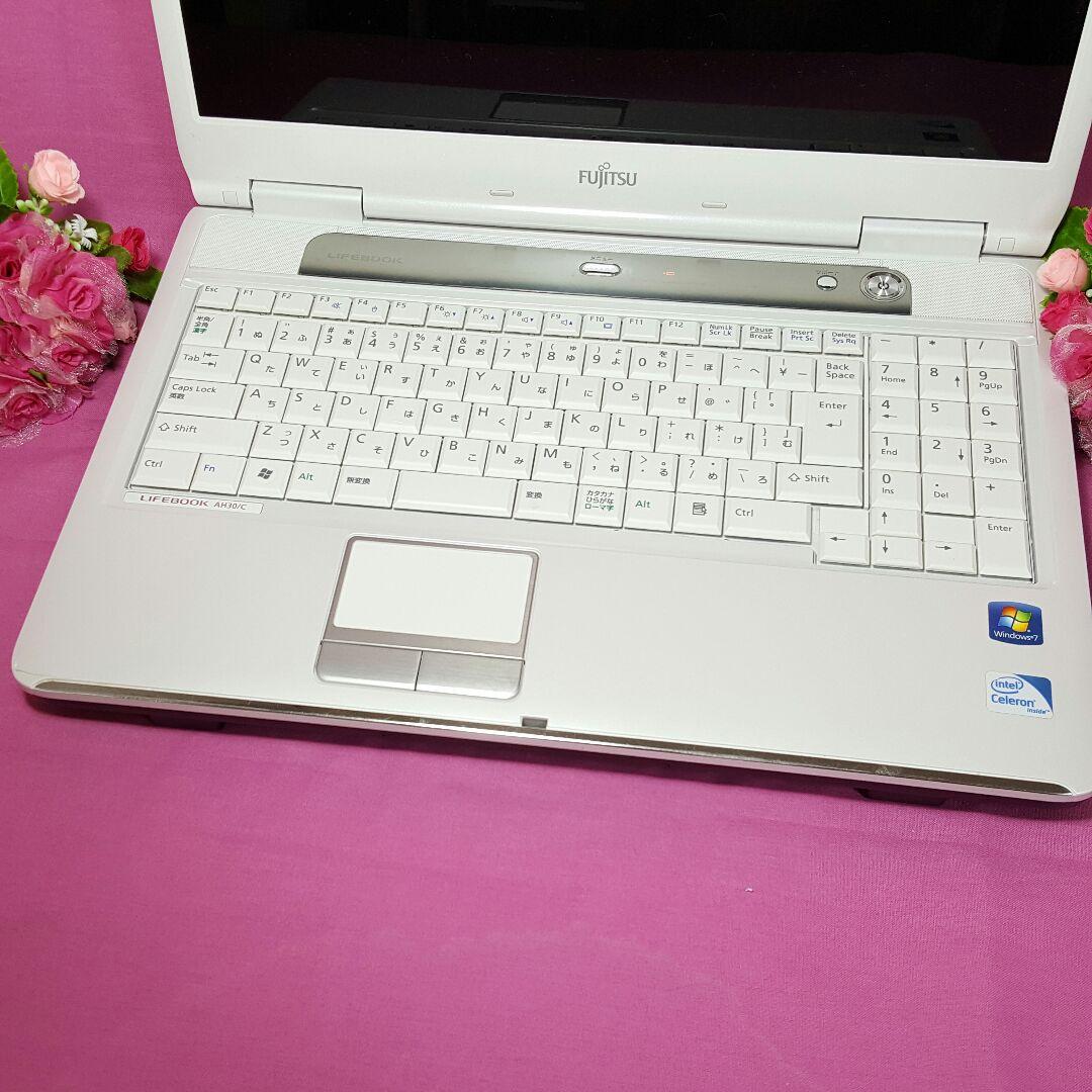 最新Windows10/ホワイト/LIFEBOOK/メモリ4G/テンキ/ＨＤＭＩ