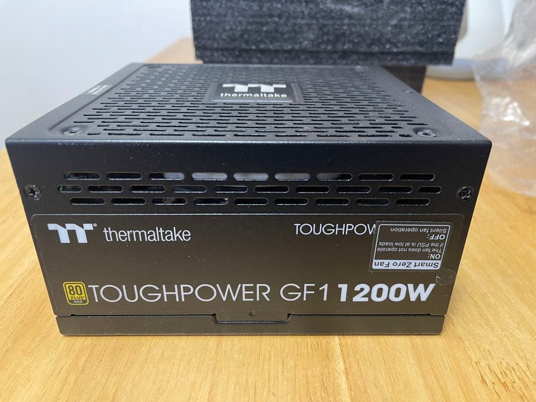 電源ユニット Thermaltake Toughpower GF1 1200W
