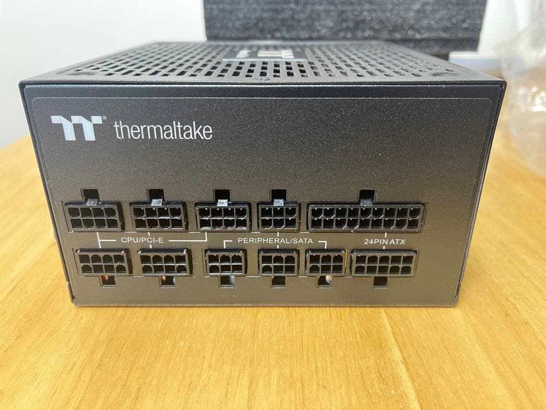 電源ユニット Thermaltake Toughpower GF1 1200W