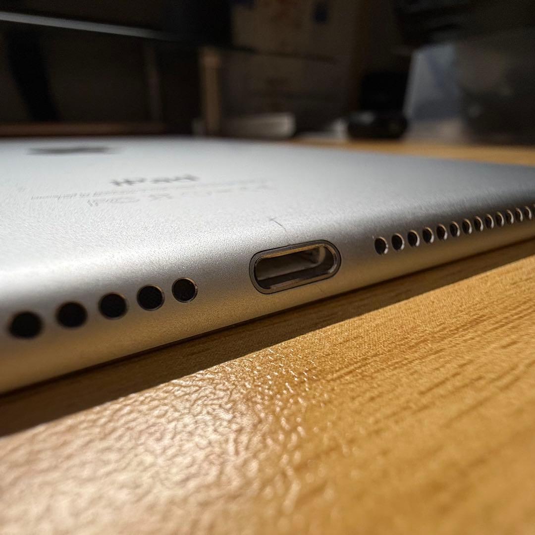 iPad Air 第2世代 (WiFiモデル/32GB)