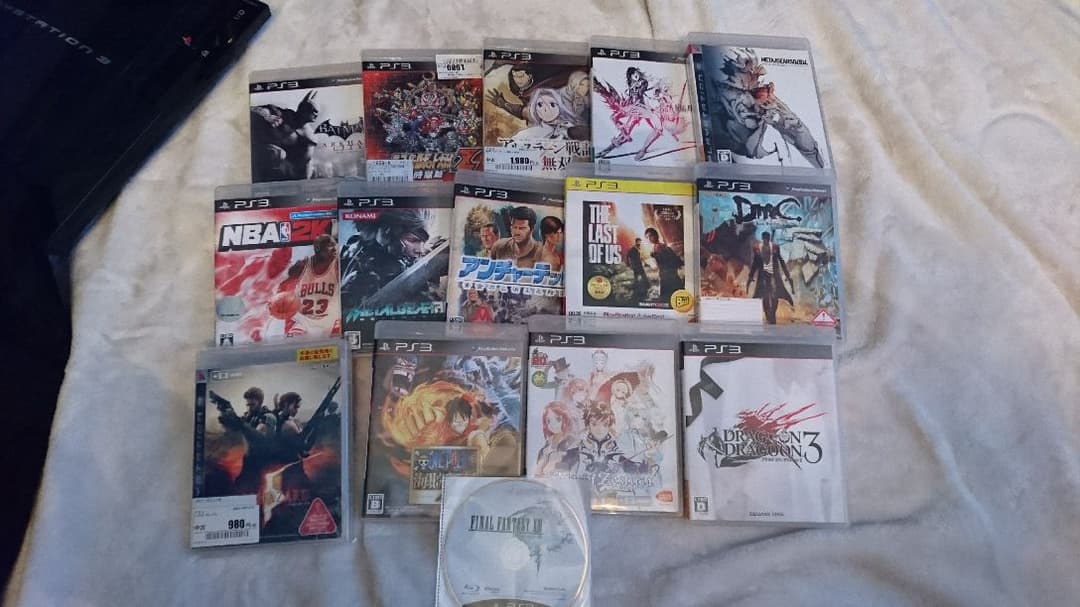 ps3、ゲームソフト15つケースつき