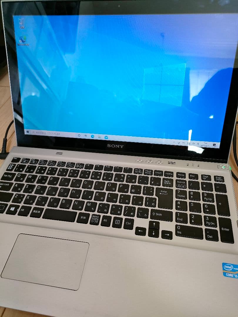 SONY ノートパソコン VAIO　SVT151A11N