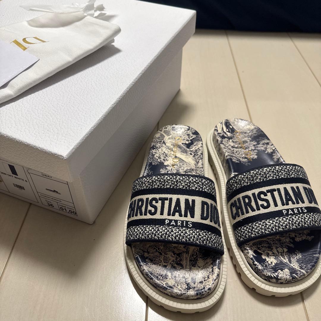 新品未使用　CHRISTIAN DIOR スライドサンダル ネイビー　サイズ36