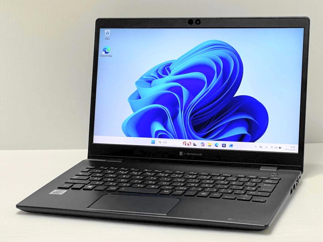 第10世代Core i7 dynabook G83/FR 16G SSD256G