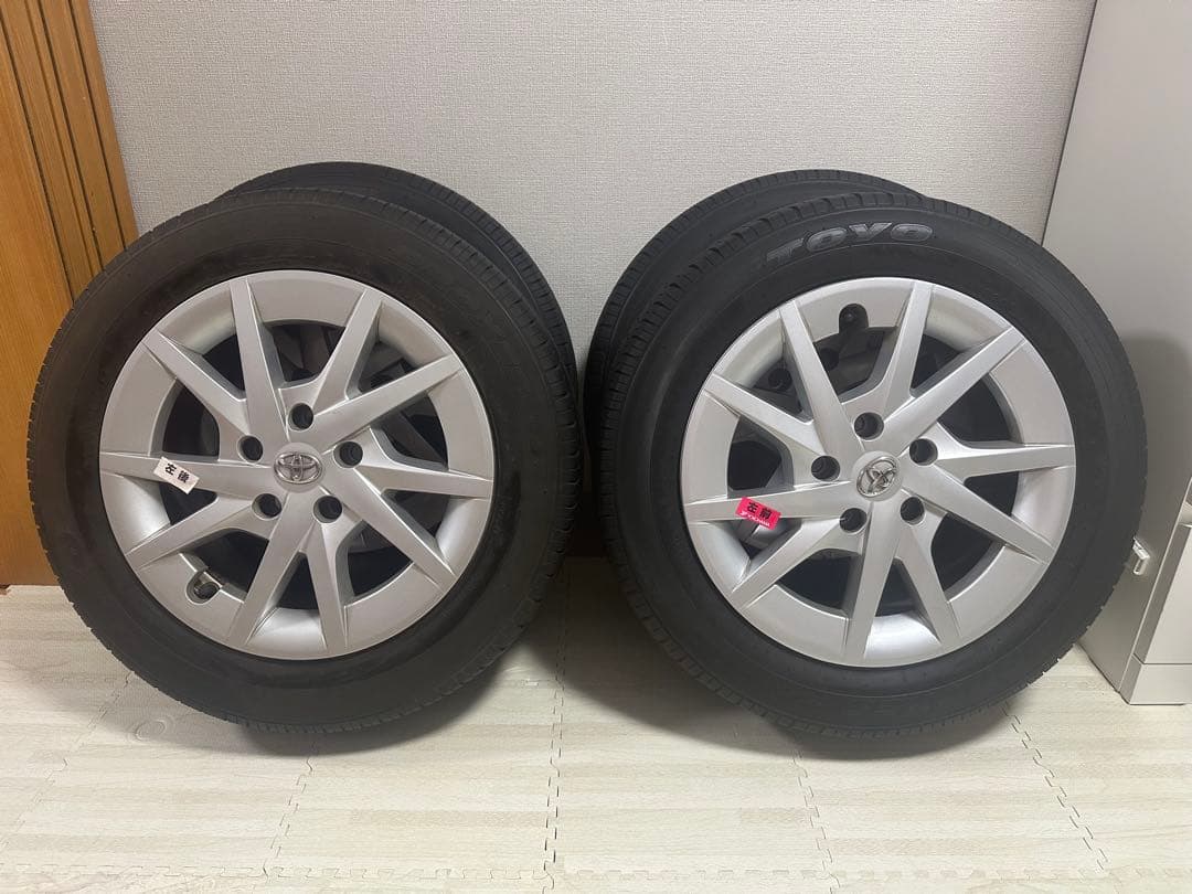 プリウスα　純正タイヤホイール　205/60R16 4本セット