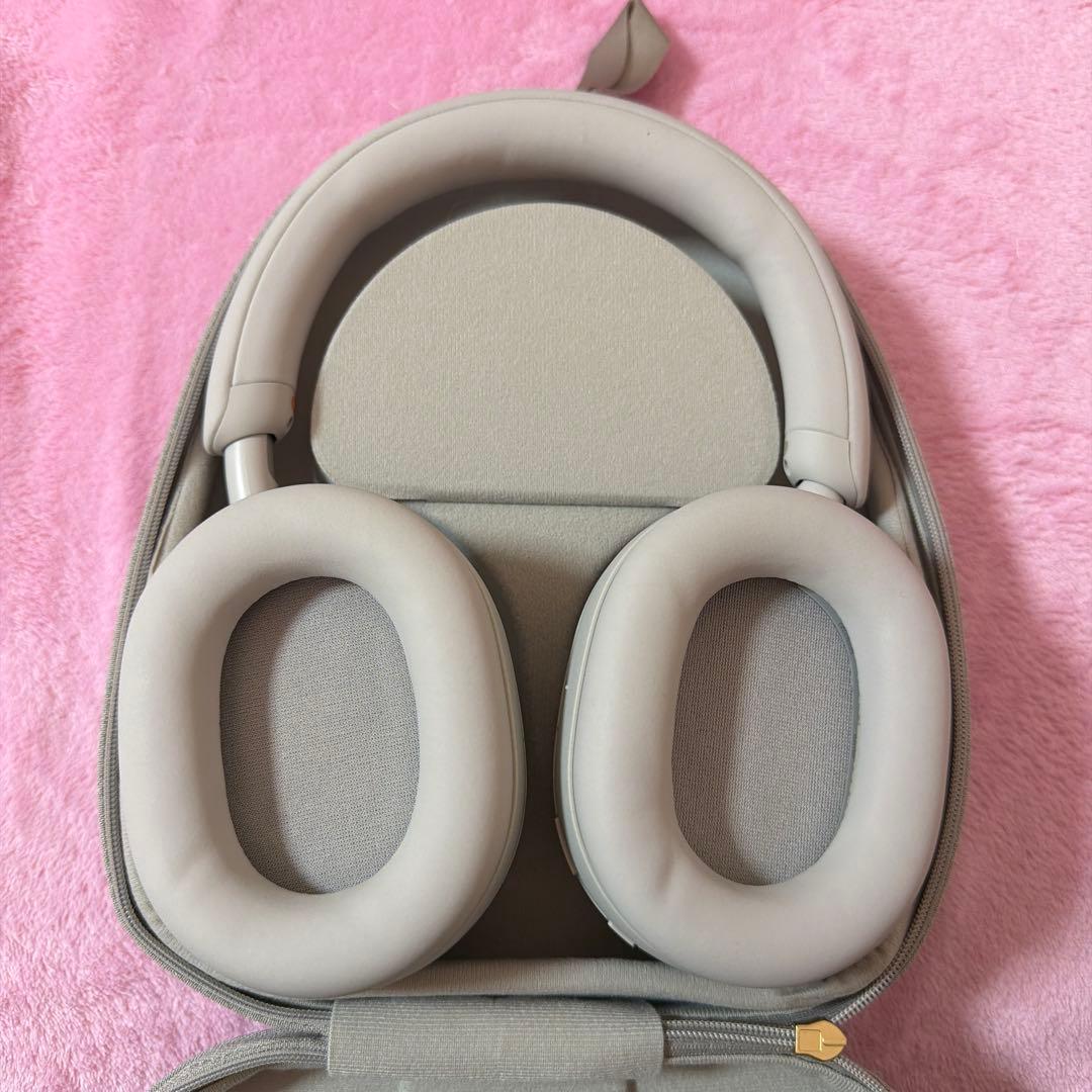 ソニーワイヤレスヘッドホンWHー1000XM5