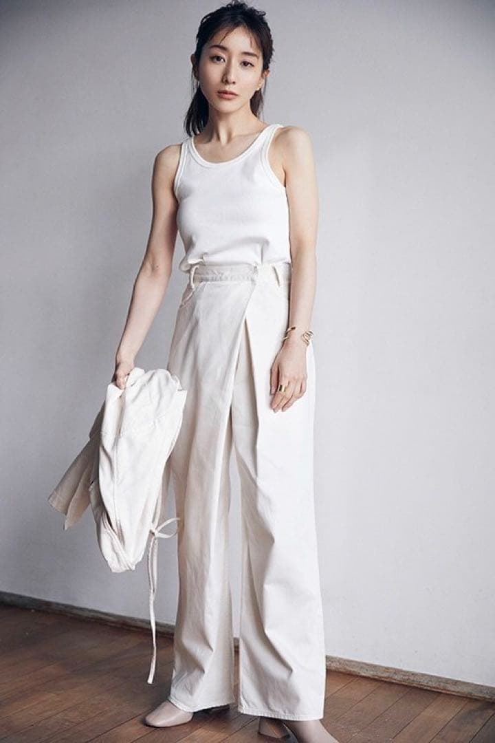 CLANE×田中みな実コラボ デニムパンツ ホワイト Sサイズ