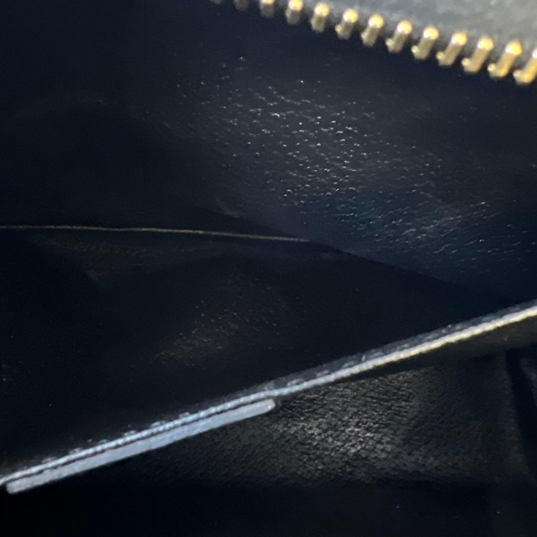 美品 セリーヌ　小物入れ 化粧ポーチ クラッチバッグ 黒マカダム PVCレザー