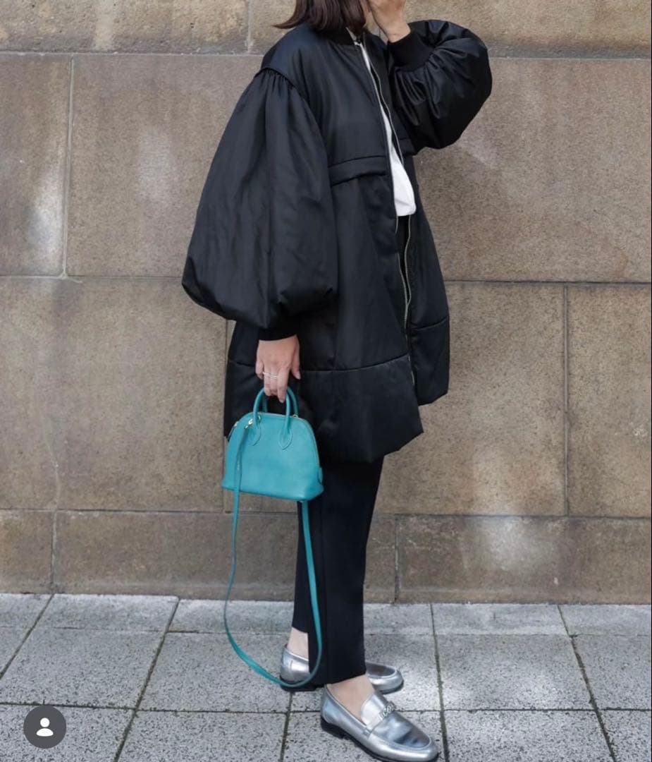 【週末限定値下】machatt トップサーモフォルムコート　中綿　ブラック