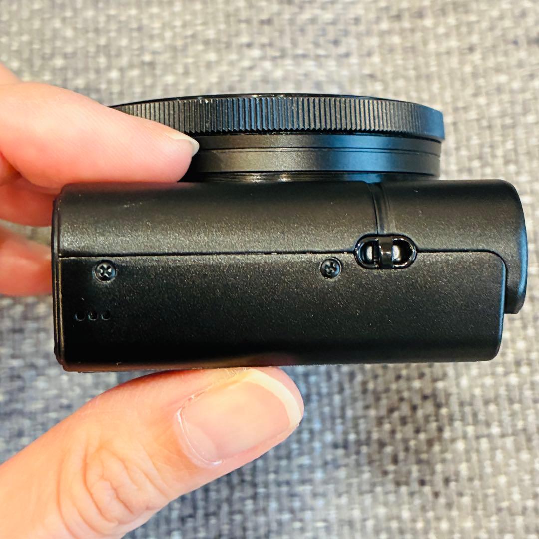 m*u様 美品　SONY DSC-RX100 (初代) 箱 付属品あり