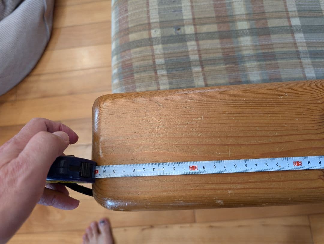 【7月25日まで！２９００円＋送料】チェック柄 木製フレーム3人掛けソファ