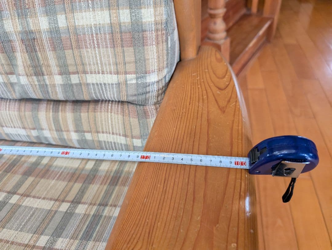 【7月25日まで！２９００円＋送料】チェック柄 木製フレーム3人掛けソファ