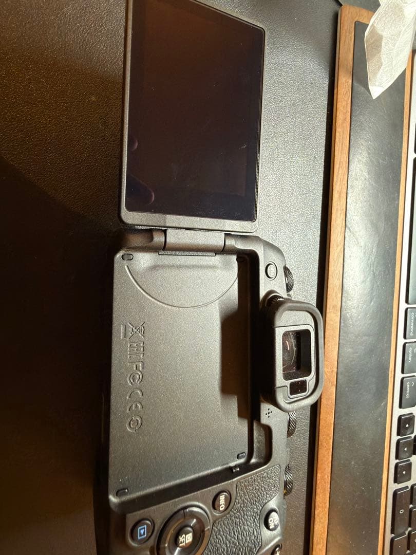 Canon EOS RP ミラーレス一眼 カメラ(本体のみ)