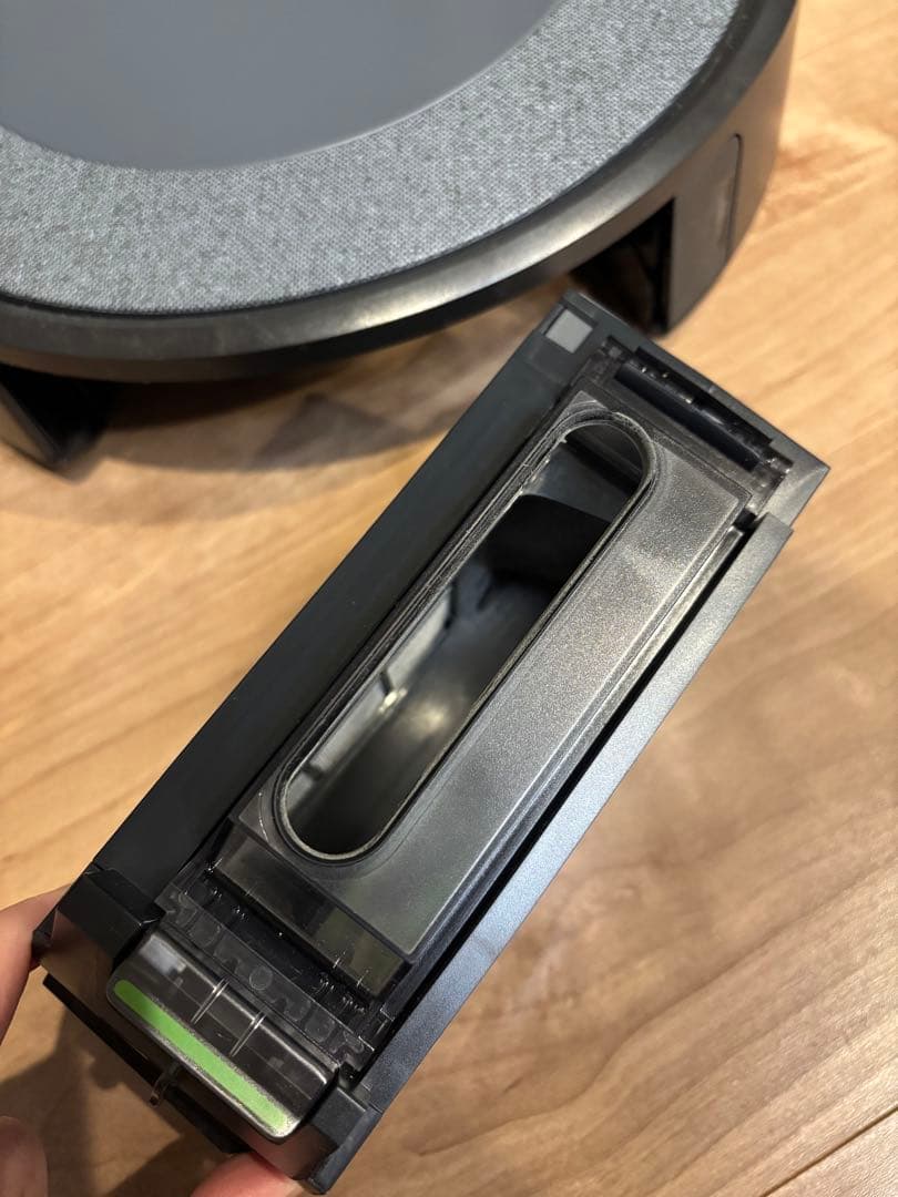 【中古品】ルンバ Roomba i3+ クリーンベース付