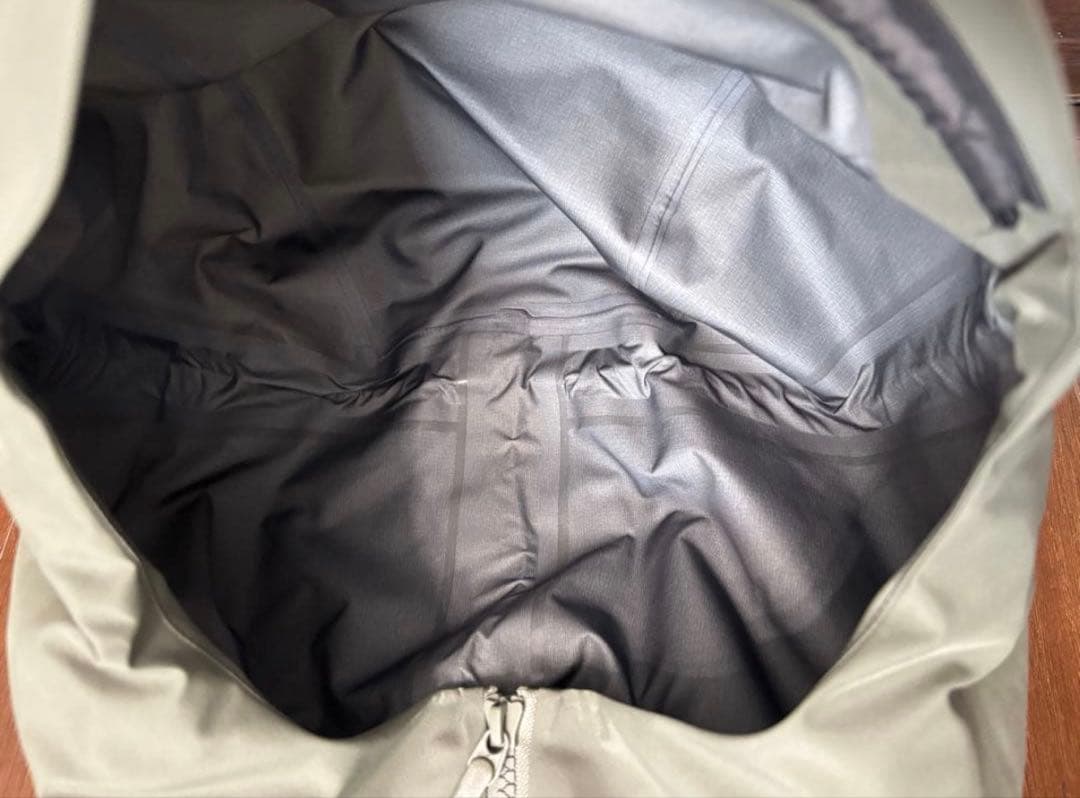 ter様　ARC'TERYX Alpha SV GTX Pro S