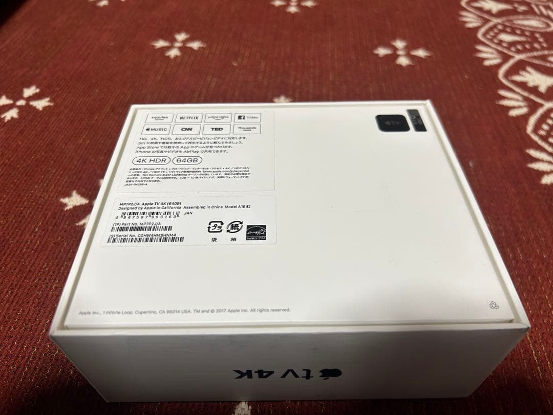 Apple TV 4K 64GB 本体＆リモコン