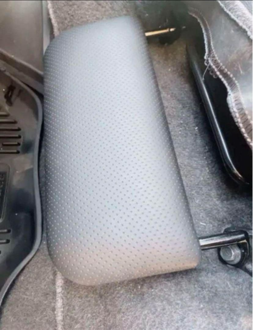 ハイエース200系　スーパーGL フットレスト　助手席側　足おき台