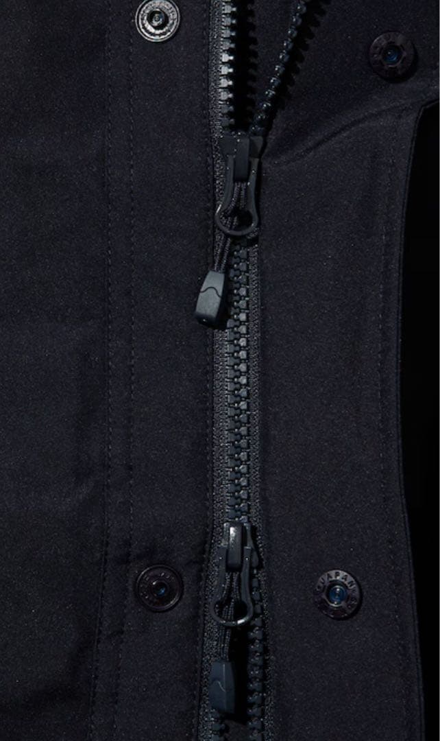 Plus Phenix GORE-TEX (ブラック)サイズL